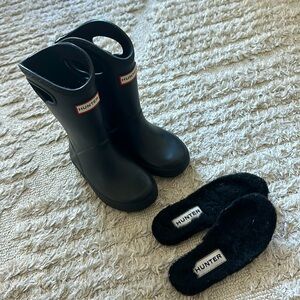 Hunter black rain boots with woolen soles